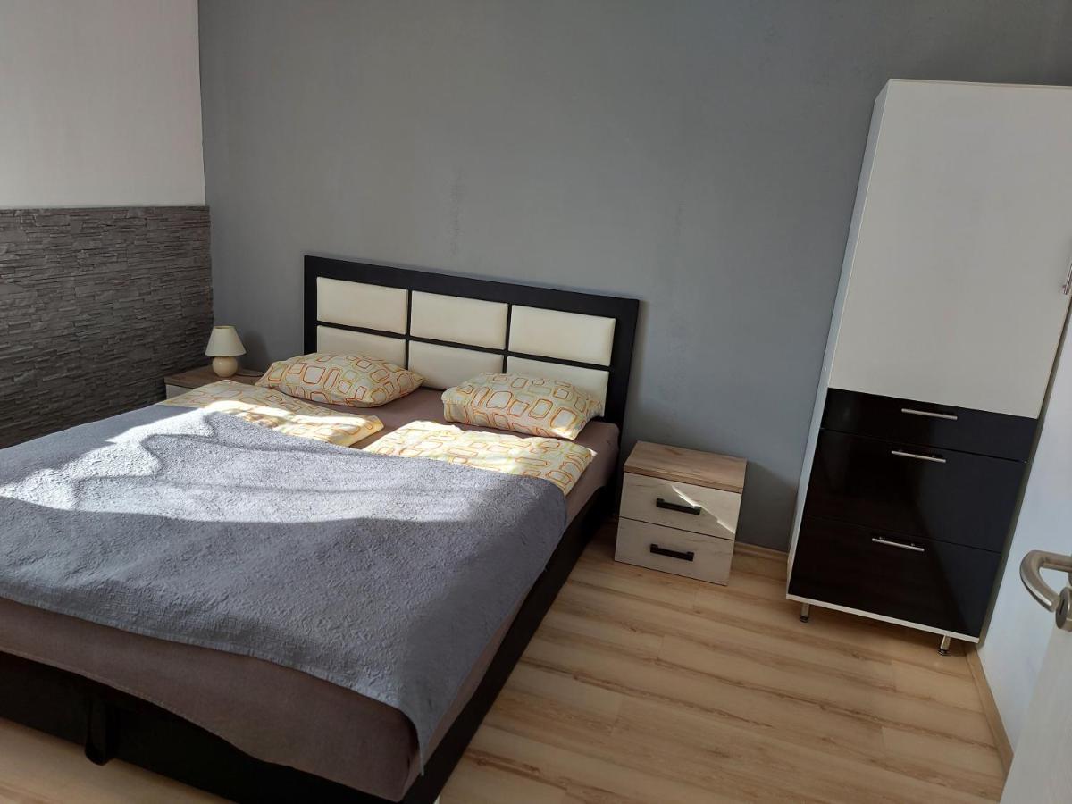Corner Apartman 5 Шіофок Екстер'єр фото