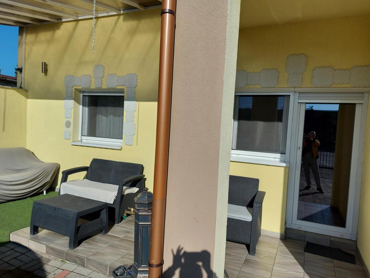Corner Apartman 5 Шіофок Екстер'єр фото