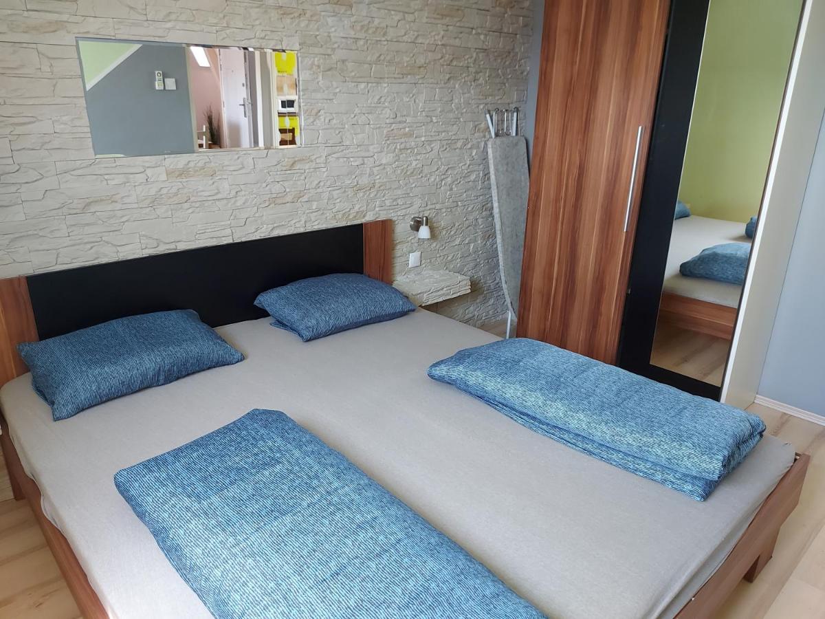 Corner Apartman 5 Шіофок Екстер'єр фото